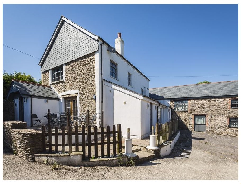 Little Cotton Farmhouse a british holiday cottage for 10 in , 