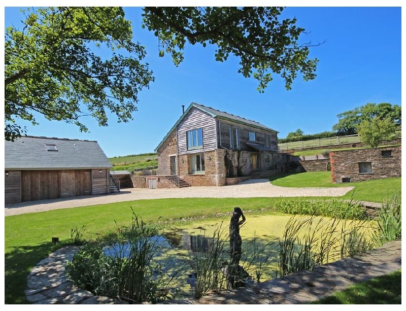 Higher Hill Barn a british holiday cottage for 10 in , 