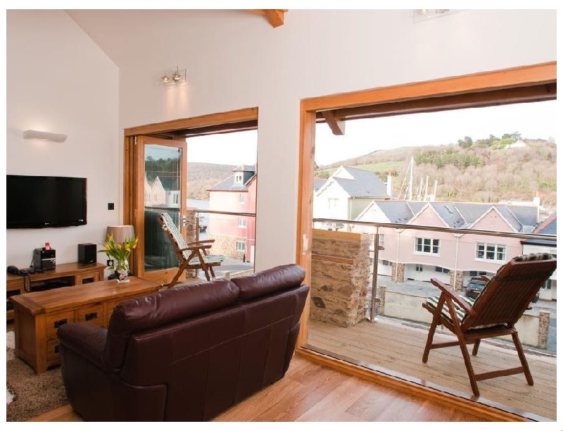 Quay Lodge a british holiday cottage for 4 in , 