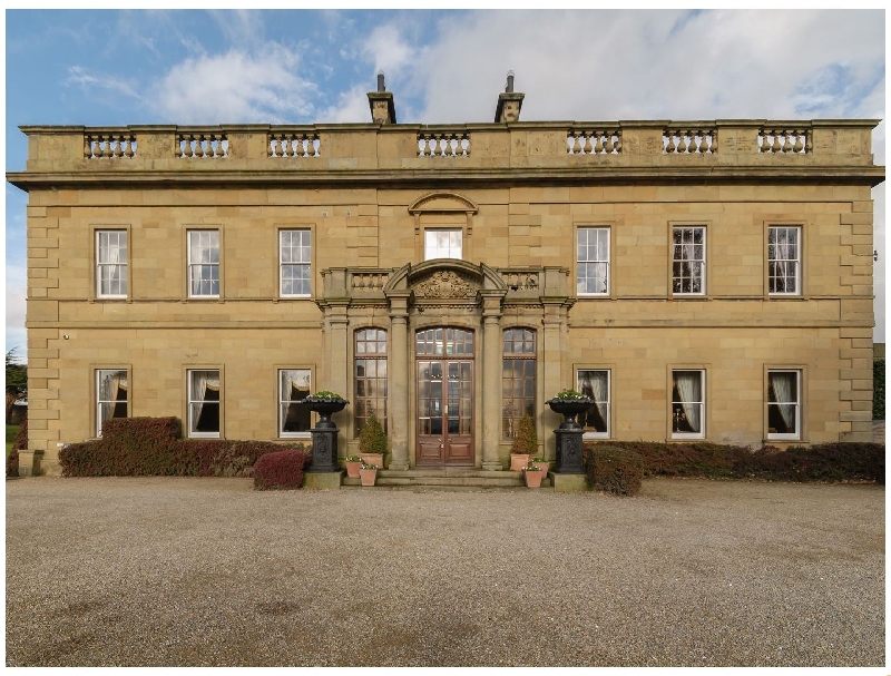 Rudby Hall a british holiday cottage for 28 in , 