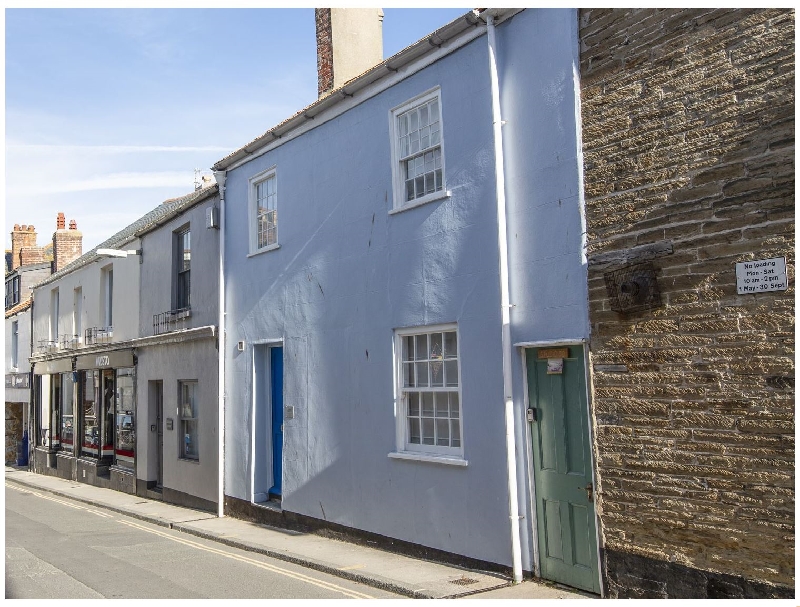 29 Fore Street a british holiday cottage for 6 in , 