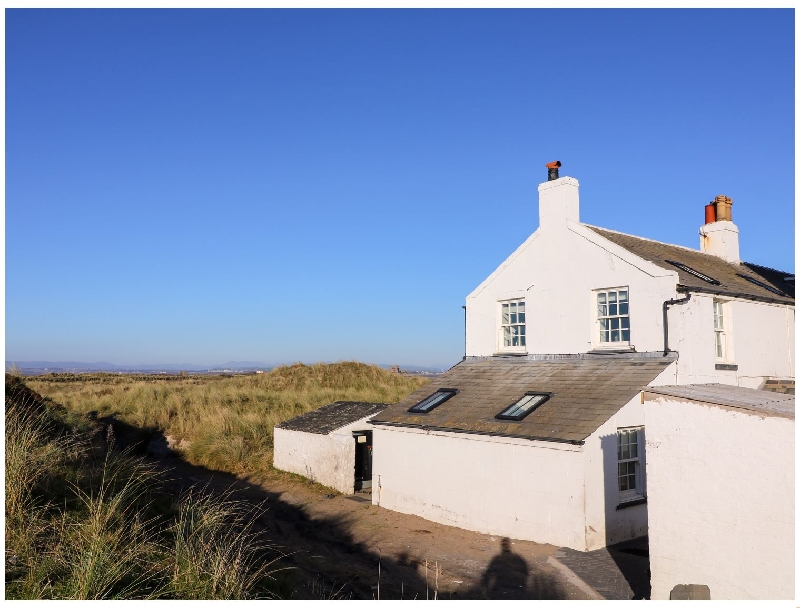 Details about a cottage Holiday at 2 Lighthouse Cottage