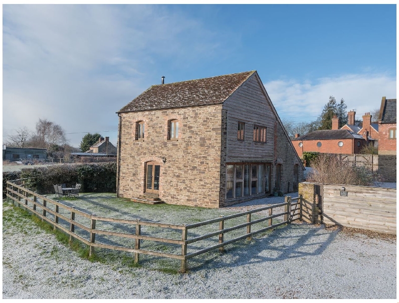Glebe Barn a british holiday cottage for 7 in , 