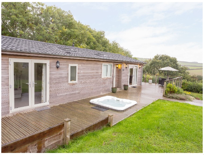 5 Tree Tops a british holiday cottage for 4 in , 