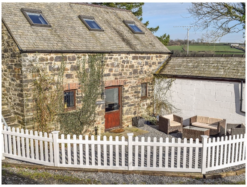 The Cottage at Fronhaul a british holiday cottage for 4 in , 