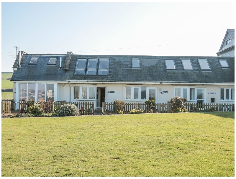 Sea Campion a british holiday cottage for 4 in , 