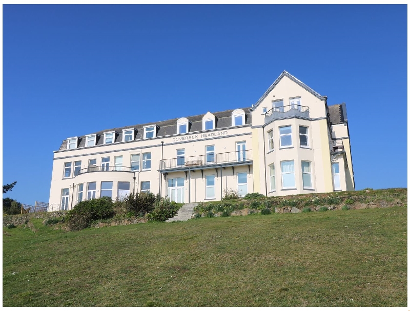 Headland Apt 7 a british holiday cottage for 2 in , 