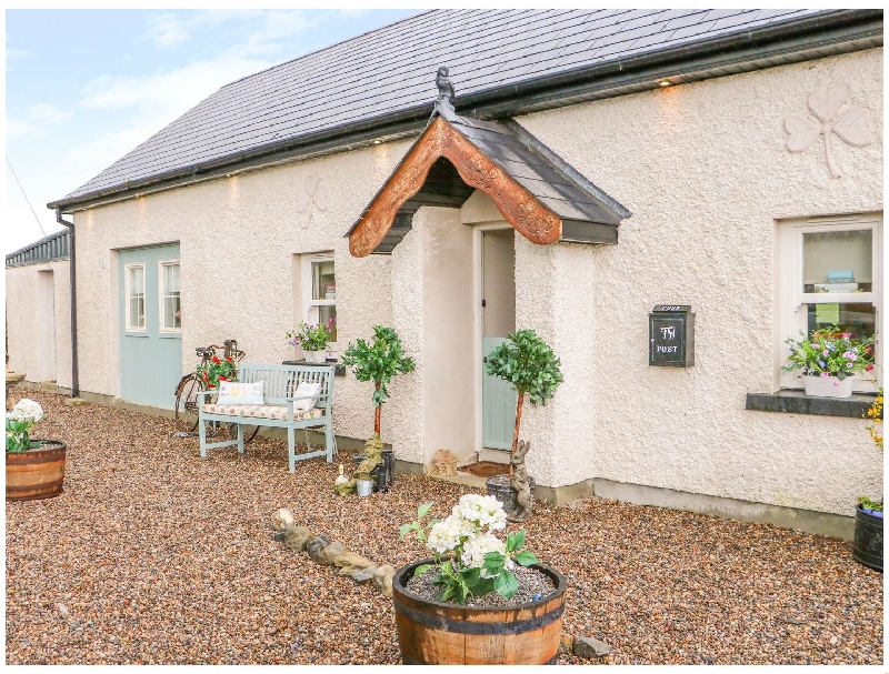 Lynchpin Cottage a british holiday cottage for 7 in , 