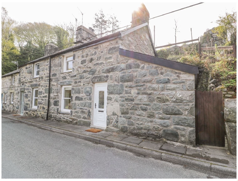 Delfod Cottage a british holiday cottage for 2 in , 