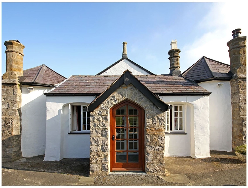 Penrallt a british holiday cottage for 6 in , 