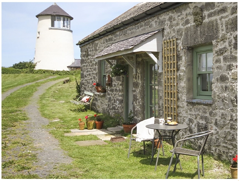Three Gates a british holiday cottage for 2 in , 
