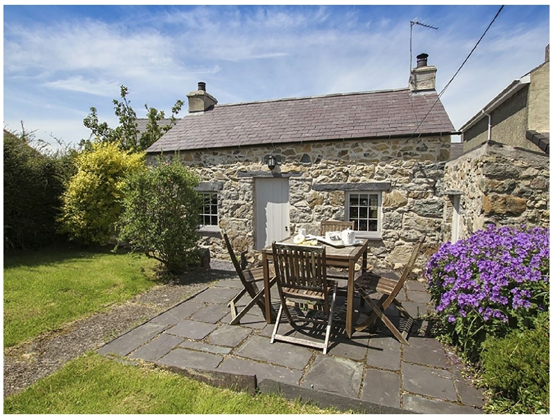 Ty Capel Seion a british holiday cottage for 4 in , 