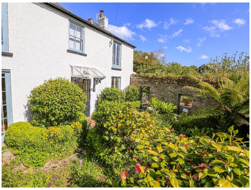 Rosevine a british holiday cottage for 8 in , 