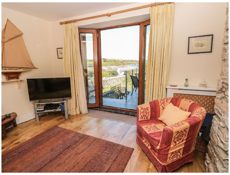 14a Courtenay Street a british holiday cottage for 4 in , 