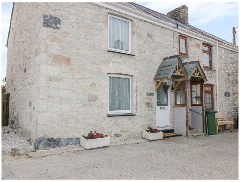 Bal Wyn a british holiday cottage for 4 in , 