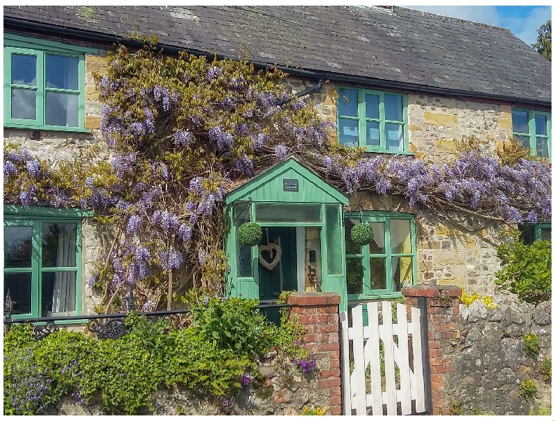 2 Wisteria Cottages a british holiday cottage for 5 in , 