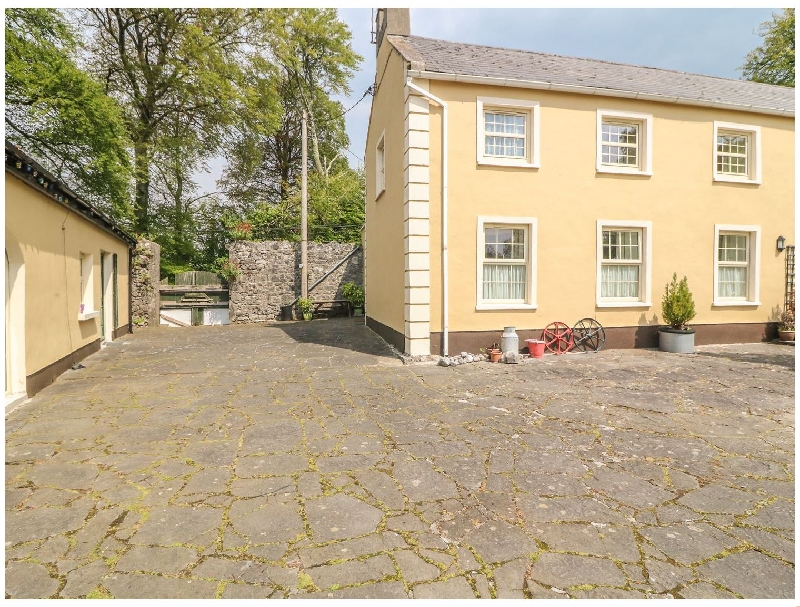The Stables a british holiday cottage for 7 in , 
