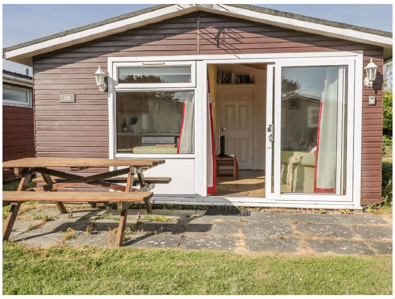 Chalet H1 a british holiday cottage for 4 in , 