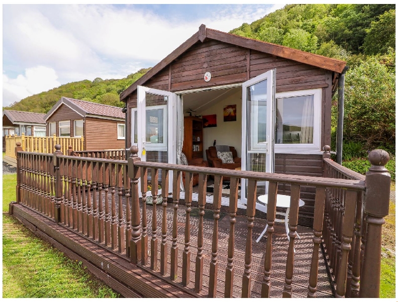 Chalet 48 a british holiday cottage for 4 in , 