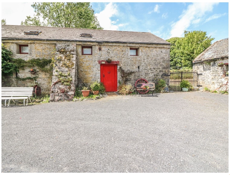 Mrs Delaney's Loft a british holiday cottage for 2 in , 