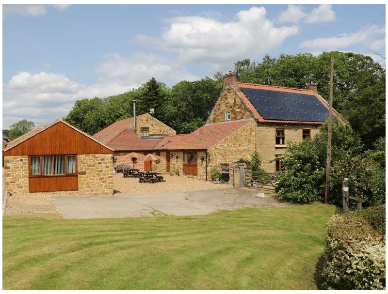 Little Byre Cottage a british holiday cottage for 6 in , 
