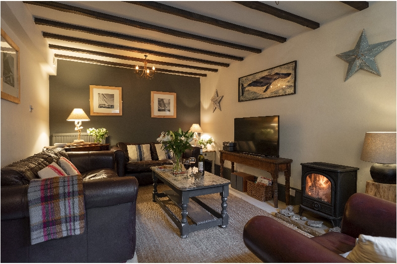 Primrose Cottage a british holiday cottage for 7 in , 