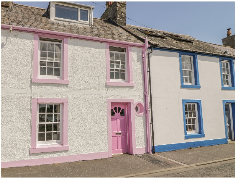 The Pink House a british holiday cottage for 3 in , 