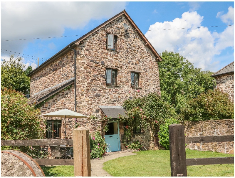 Corn Mill a british holiday cottage for 8 in , 