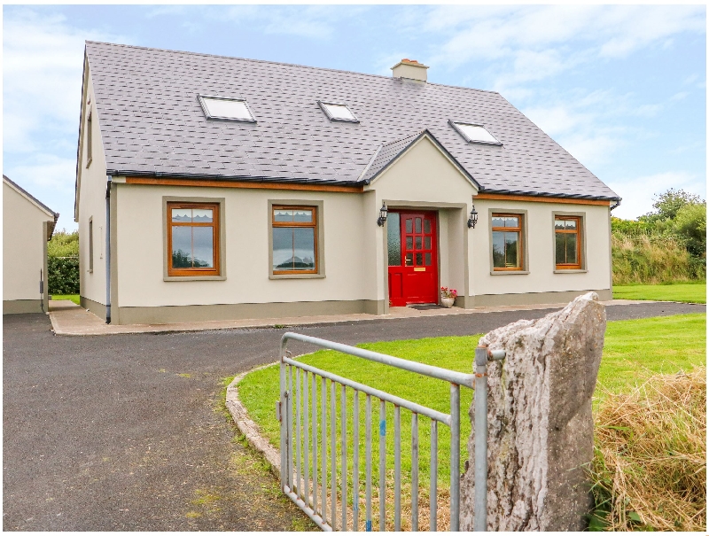 Serene House a british holiday cottage for 10 in , 