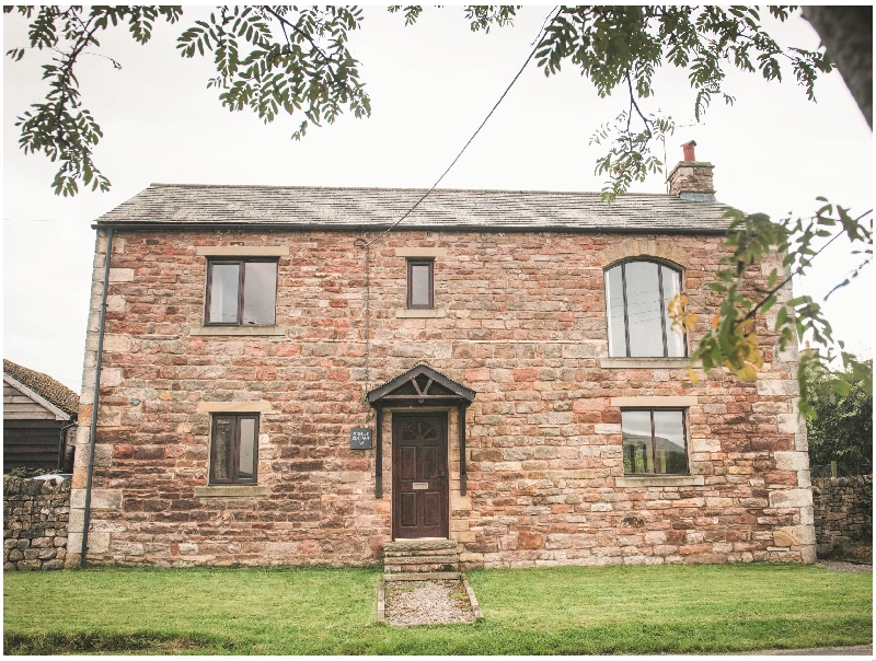 Click here for more about Pinfold Cottage