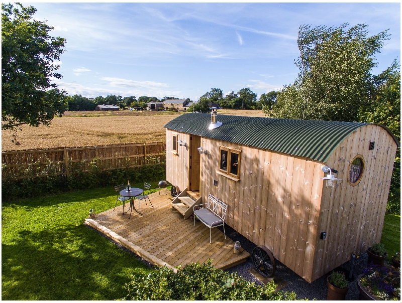 Shepherds Hut a british holiday cottage for 2 in , 