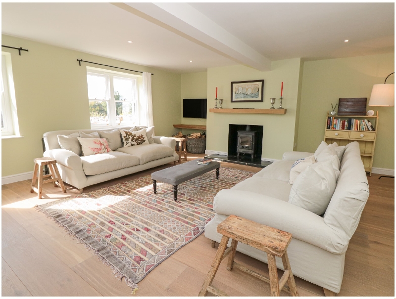 Luxury Holidays - Willow Cottage