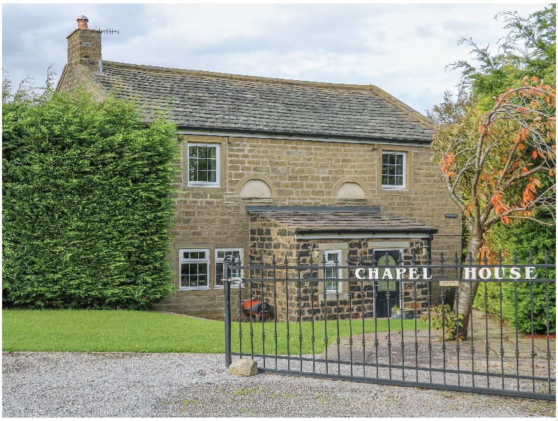 Chapel House a british holiday cottage for 12 in , 