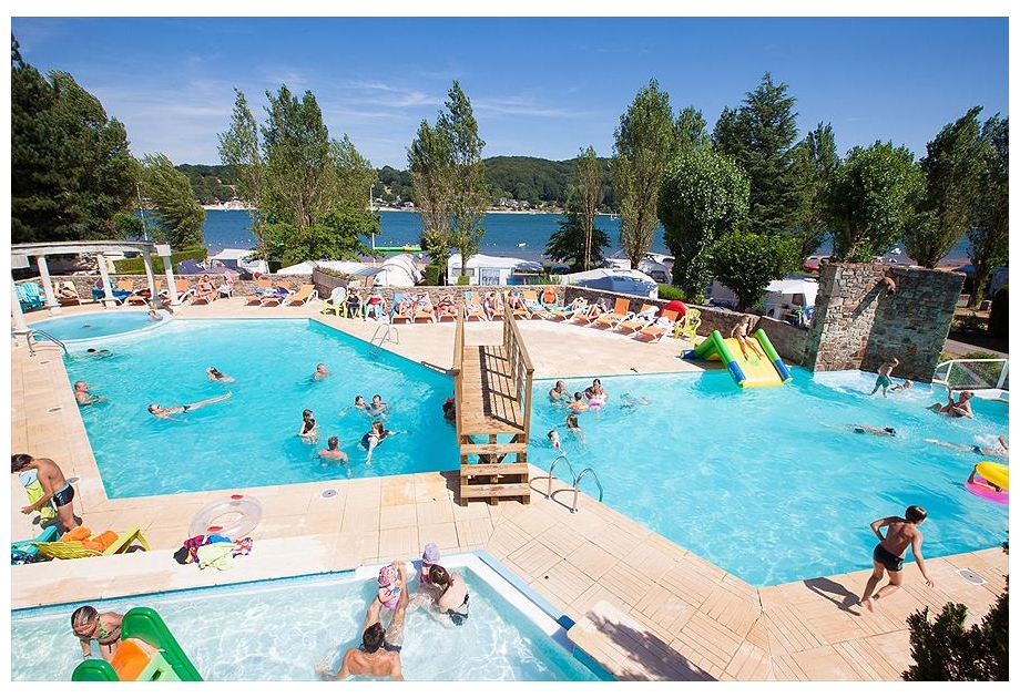 Campsite Les Genets, Salles-Curan,Midi Pyrenees,France