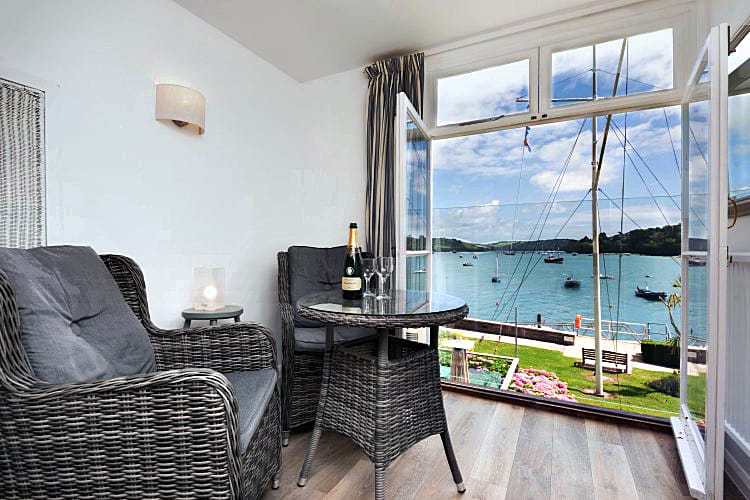 14 The Salcombe a british holiday cottage for 2 in , 