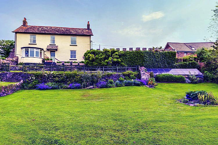 Charford Manor a british holiday cottage for 4 in , 
