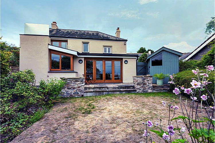 Chantry Cottage a british holiday cottage for 5 in , 