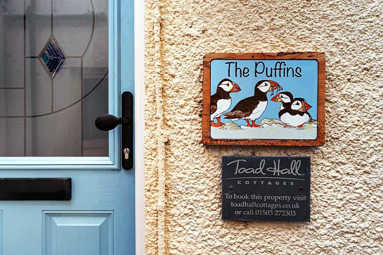 Puffins a british holiday cottage for 4 in , 