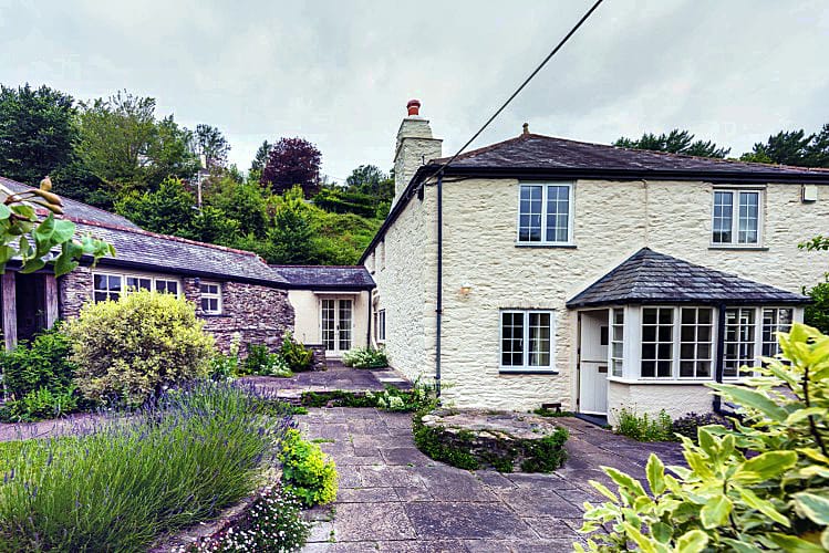 32 Noss Mayo a british holiday cottage for 10 in , 