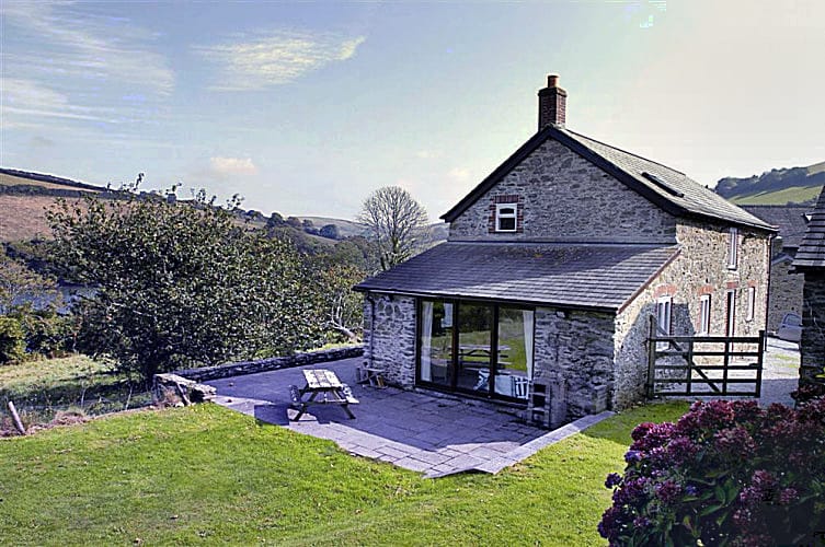 Apple Tree a british holiday cottage for 5 in , 
