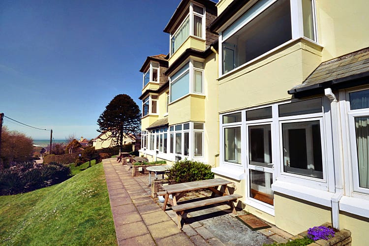 3 West Park Apartment a british holiday cottage for 4 in , 