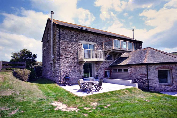 Court Barton Cottage No 8 a british holiday cottage for 8 in , 