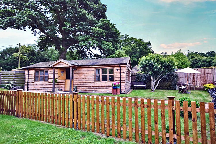 Oakview a british holiday cottage for 2 in , 