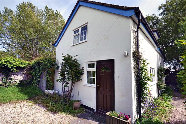 Carriage House Cottage a british holiday cottage for 6 in , 