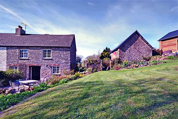 Higher Cotterbury Cottage a british holiday cottage for 4 in , 